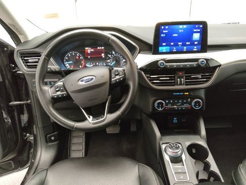 Used 2022 Ford Escape SEL image 22