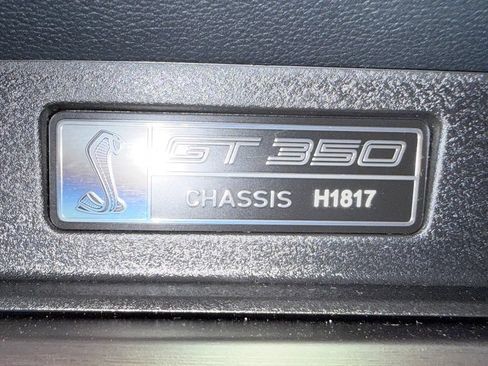 Used 2017 Ford Mustang Shelby GT350 w/ Electronics Package RWD image 36