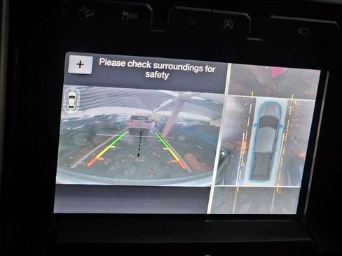 Used 2017 Ford F150 Platinum w/ Equipment Group 701A Luxury image 14