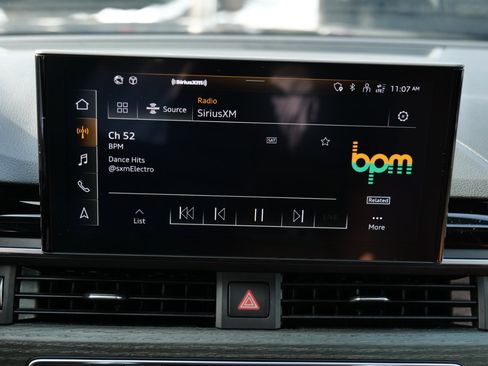 Used 2022 Audi A5 2.0T Premium Plus w/ Premium Plus image 25