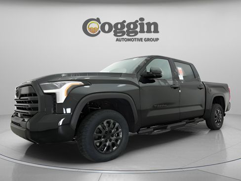 New 2026 Toyota Tundra SR5 w/ SR5 Convenience Package AWD/4WD image 1