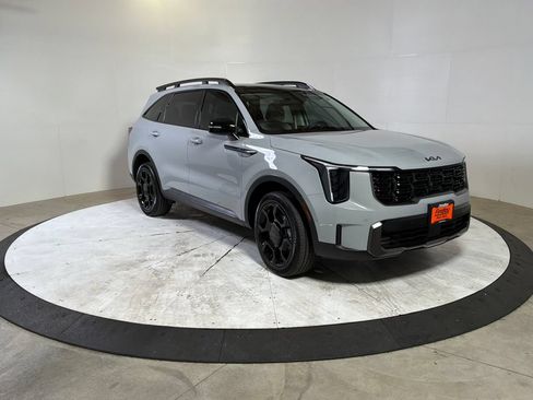 Used 2025 Kia Sorento X-Line EX AWD/4WD image 1