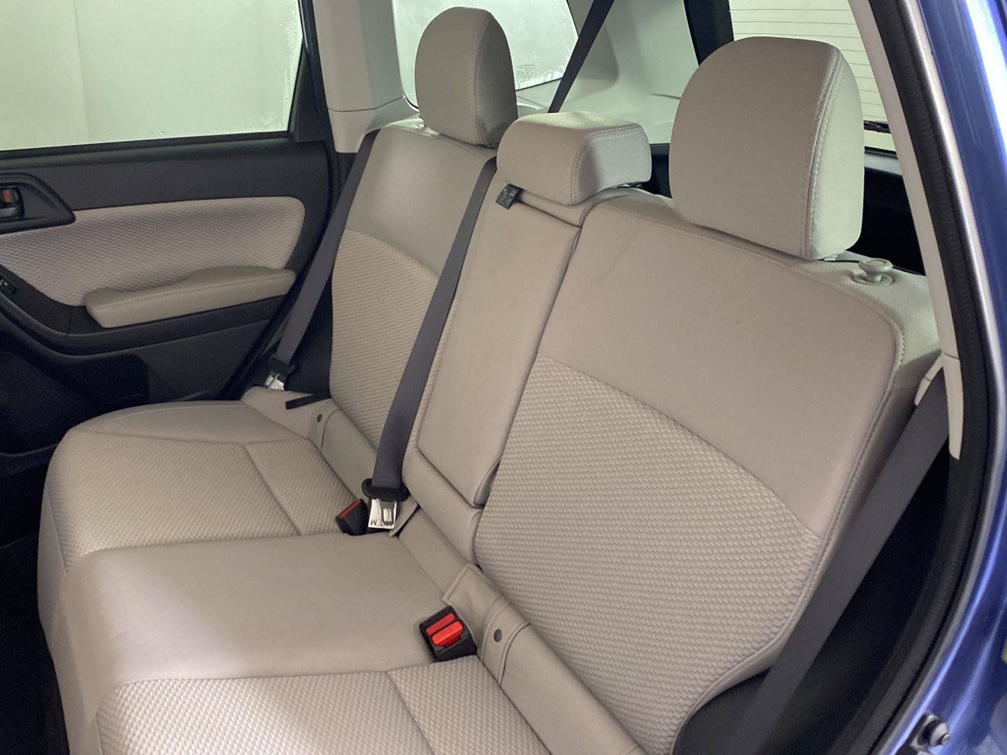 Used 2018 Subaru Forester 2.5i Premium AWD/4WD image 4