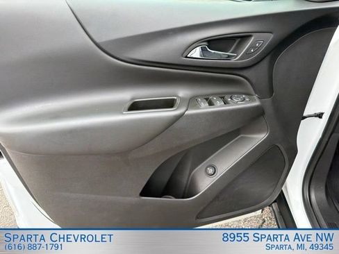 Used 2020 Chevrolet Equinox LT w/ Driver Convenience Package FWD image 14