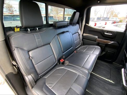 Used 2019 Chevrolet Silverado 1500 High Country image 20