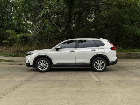 Used 2024 Honda CR-V EX image 6