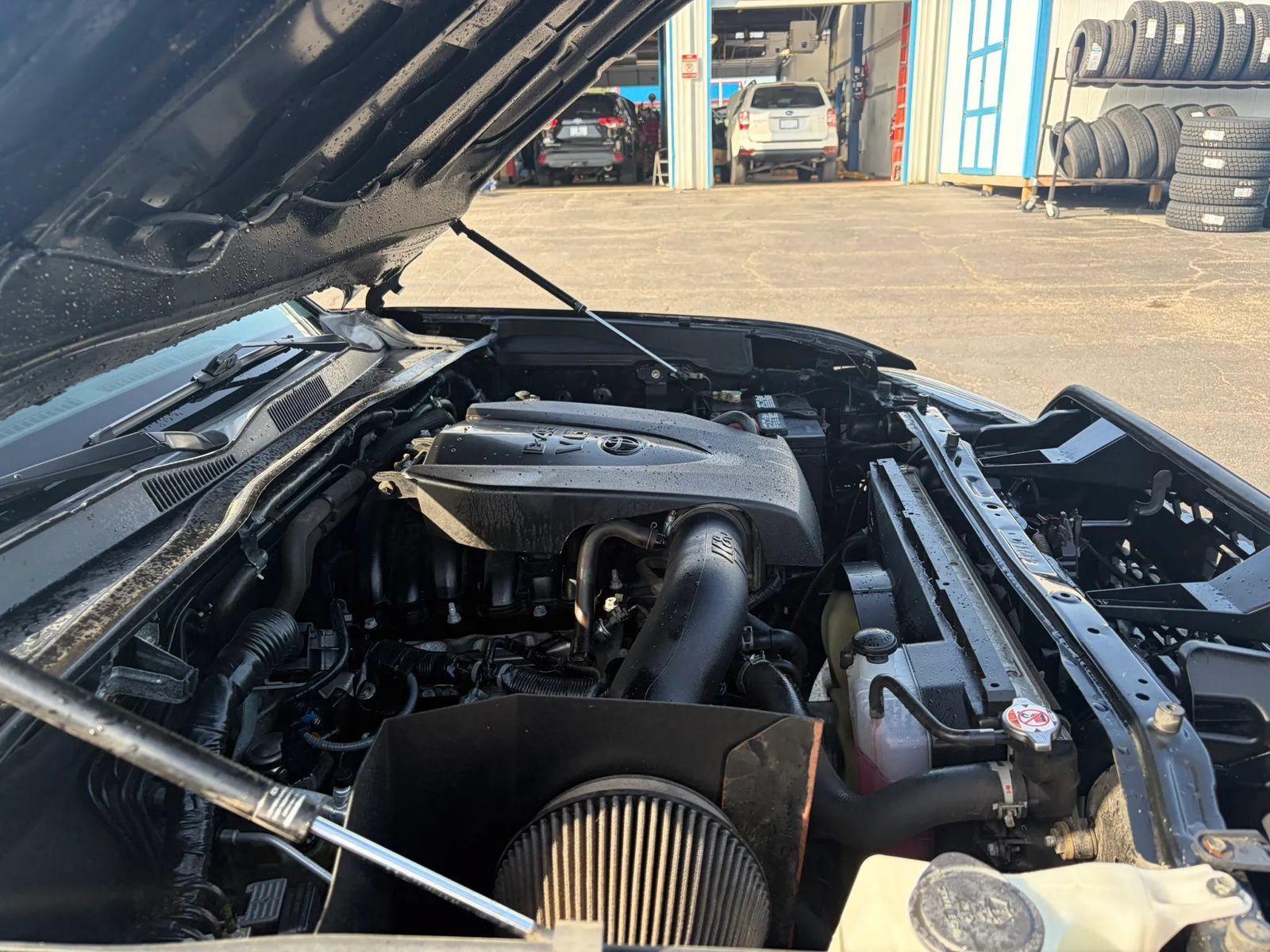 Used 2019 Toyota Tacoma SR5 AWD/4WD image 11