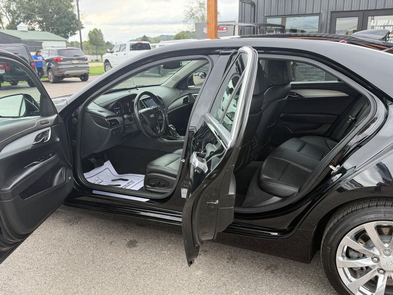 Used 2017 Cadillac ATS Luxury RWD image 7