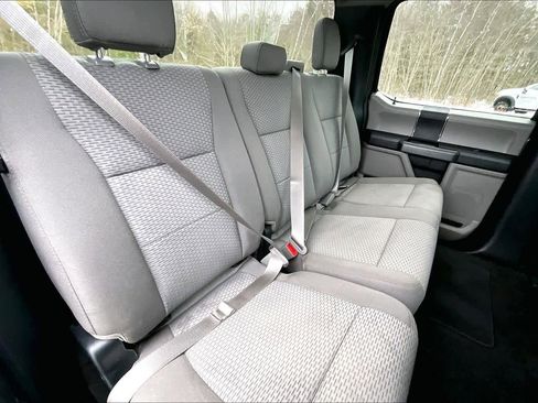 Used 2020 Ford F150 XLT image 19