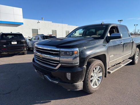 Used 2018 Chevrolet Silverado 1500 High Country image 2