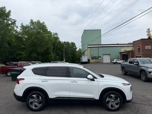 Used 2023 Hyundai Santa Fe SEL FWD image 4