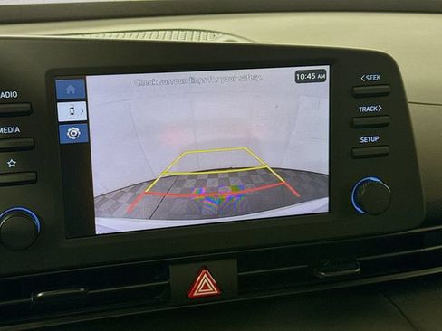 Used 2025 Hyundai Elantra Sport FWD image 15