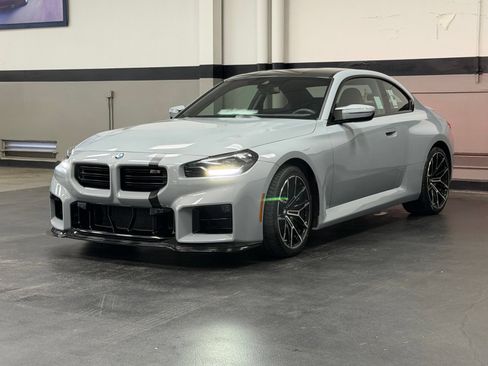 Used 2025 BMW M2 RWD image 6