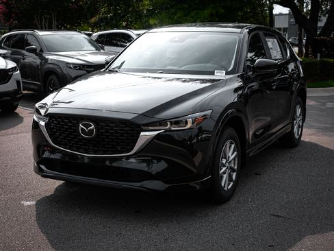 New 2025 MAZDA CX-5 AWD 2.5 S w/ Preferred Package image 5