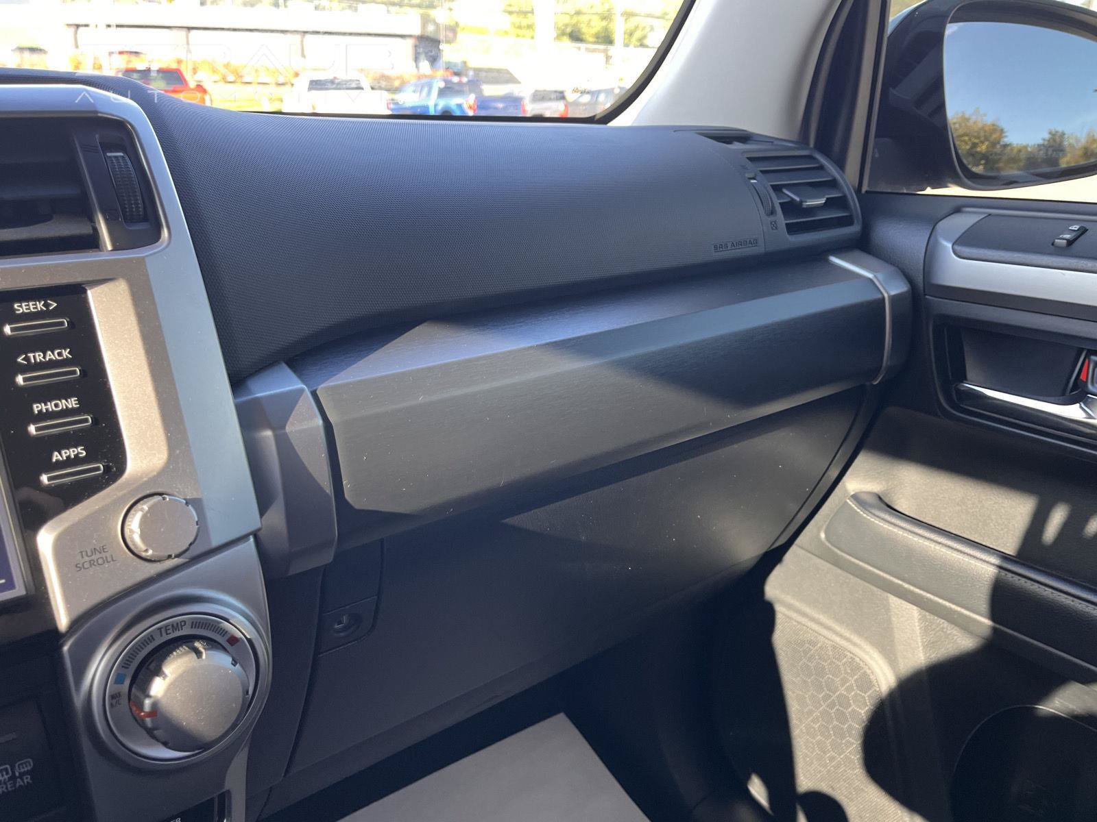Used 2023 Toyota 4Runner SR5 AWD/4WD image 24