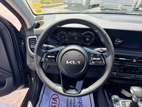 Certified 2024 Kia Seltos S AWD/4WD image 16