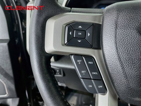 Used 2017 Ford F250 Lariat w/ Chrome Package AWD/4WD image 14