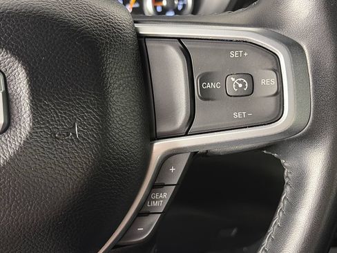 Used 2022 RAM 1500 Big Horn AWD/4WD image 18