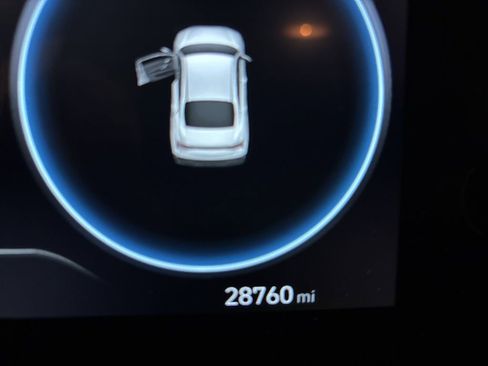 Used 2024 Hyundai Elantra SEL image 12