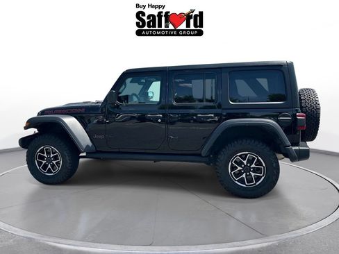 Used 2025 Jeep Wrangler Unlimited Rubicon AWD/4WD image 4