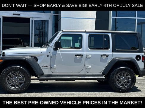 Used 2024 Jeep Wrangler Unlimited Sport AWD/4WD image 7
