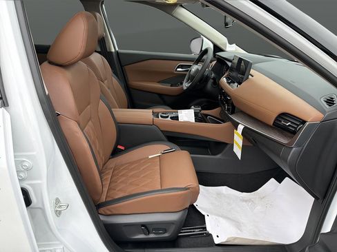 New 2026 Nissan Rogue Platinum w/ Platinum Premium Package image 32