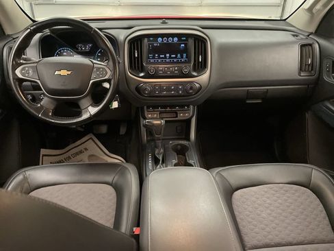 Used 2017 Chevrolet Colorado Z71 AWD/4WD image 13