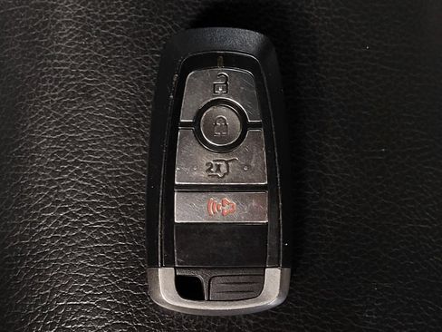 Used 2020 Ford Expedition XLT w/ Equipment Group 201A RWD image 32