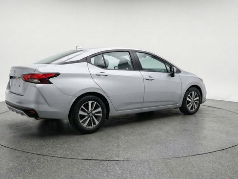 Used 2025 Nissan Versa SV FWD image 9