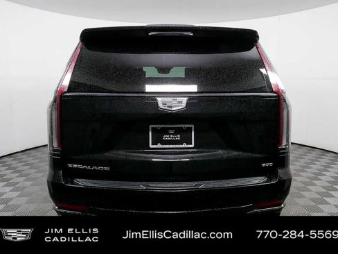 Used 2021 Cadillac Escalade Sport w/ Driver Assist Tech Package image 33