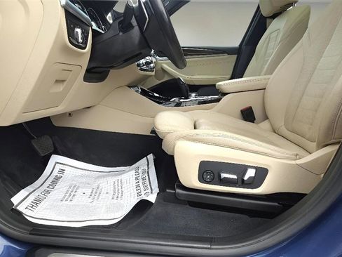 Used 2018 BMW X3 xDrive30i w/ Premium Package AWD/4WD image 10