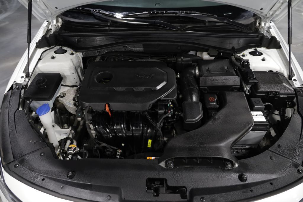 Used 2020 Kia Optima LX FWD image 29
