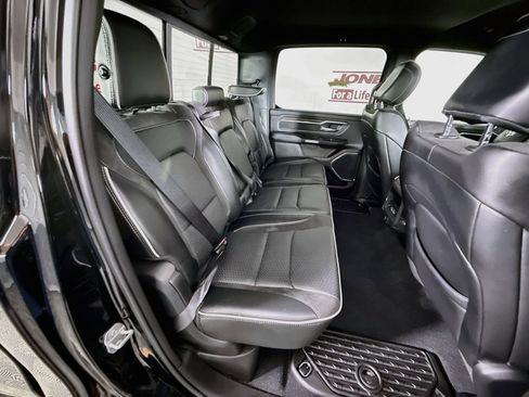 Used 2025 RAM 1500 Laramie w/ Sport Appearance Package AWD/4WD image 33