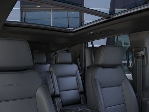 New 2026 GMC Yukon Denali w/ Denali Reserve Package AWD/4WD image 25