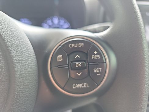 Certified 2022 Kia Soul LX image 23