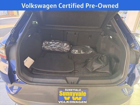 Certified 2022 Volkswagen ID.4 Pro S image 17