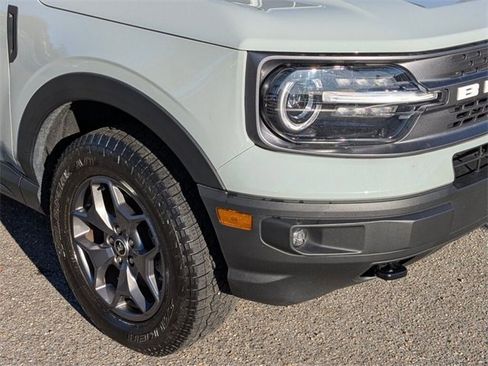 Used 2024 Ford Bronco Sport Badlands image 2