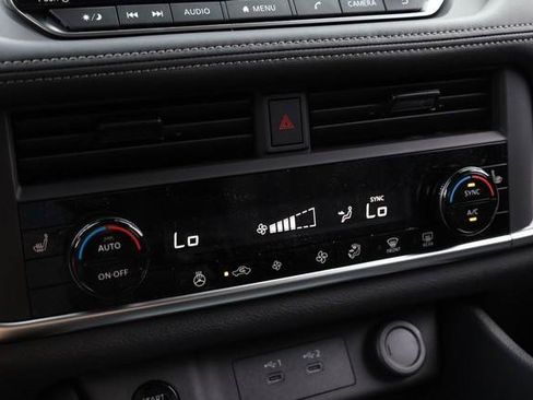 New 2026 Nissan Rogue Dark Armor AWD/4WD image 15