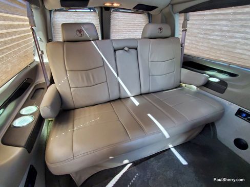 Used 2021 GMC Savana 2500 RWD image 29