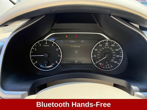 Used 2016 Nissan Murano Platinum w/ Platinum Technology Package AWD/4WD image 16