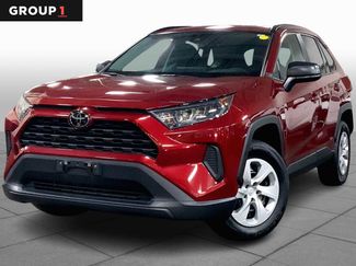 Used 2021 Toyota RAV4 LE video 1