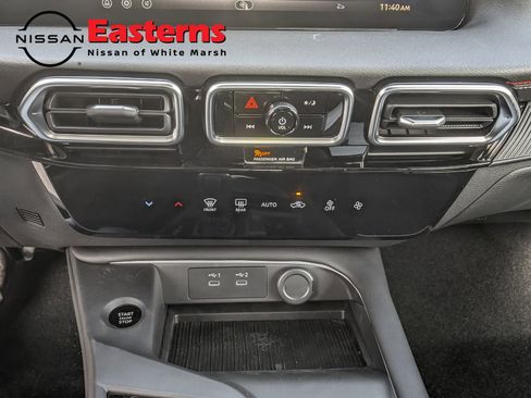 New 2026 Nissan Sentra SR w/ Floor Mat Package image 20
