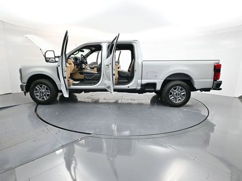 New 2026 Ford F250 Lariat RWD image 37