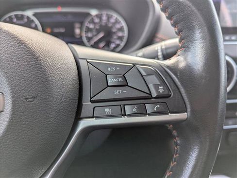 Used 2023 Nissan Sentra SR w/ Electronics Package FWD image 14