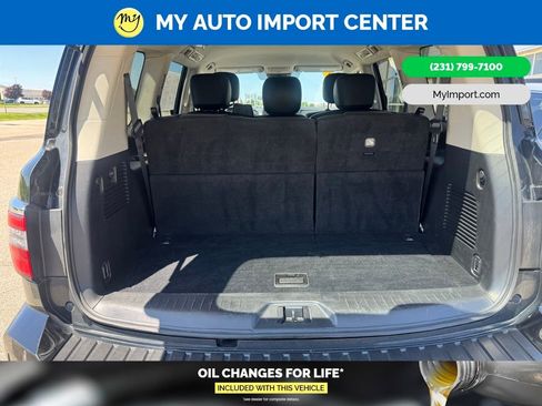 Used 2024 Nissan Armada SV AWD/4WD image 26
