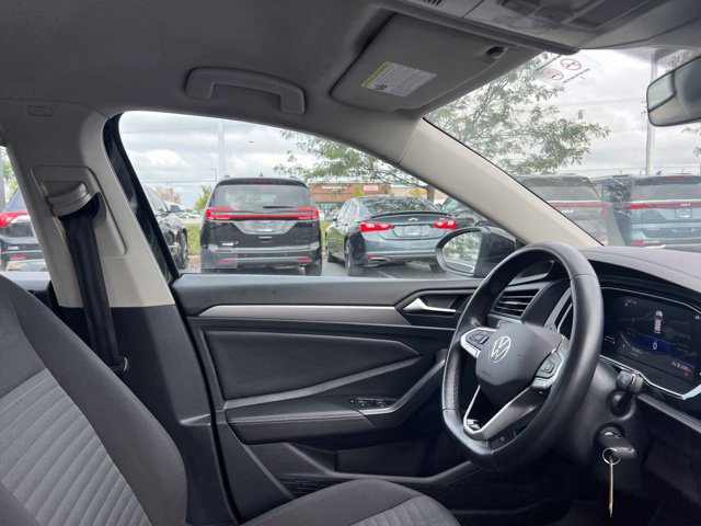 Used 2024 Volkswagen Jetta S FWD image 33