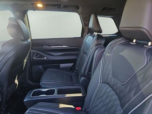 Certified 2026 INFINITI QX60 Autograph w/ Dark Cargo Package image 32