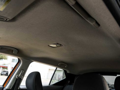 Used 2021 Nissan Kicks SV image 28