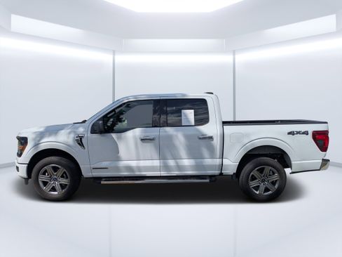 Used 2024 Ford F150 XLT w/ Mobile Office Package image 6