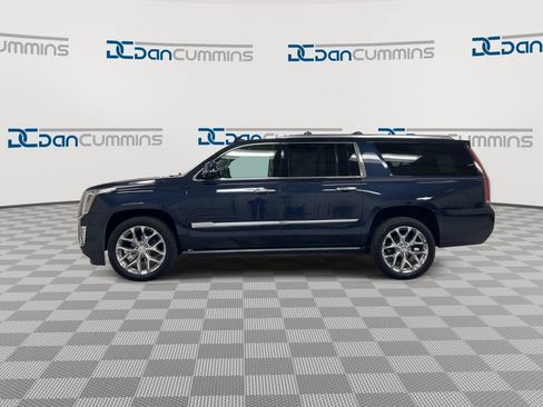 Used 2018 Cadillac Escalade ESV Premium Luxury AWD/4WD image 5